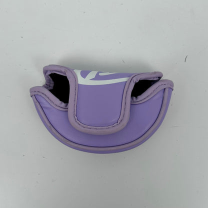 Yes! Lady Headcover Putter