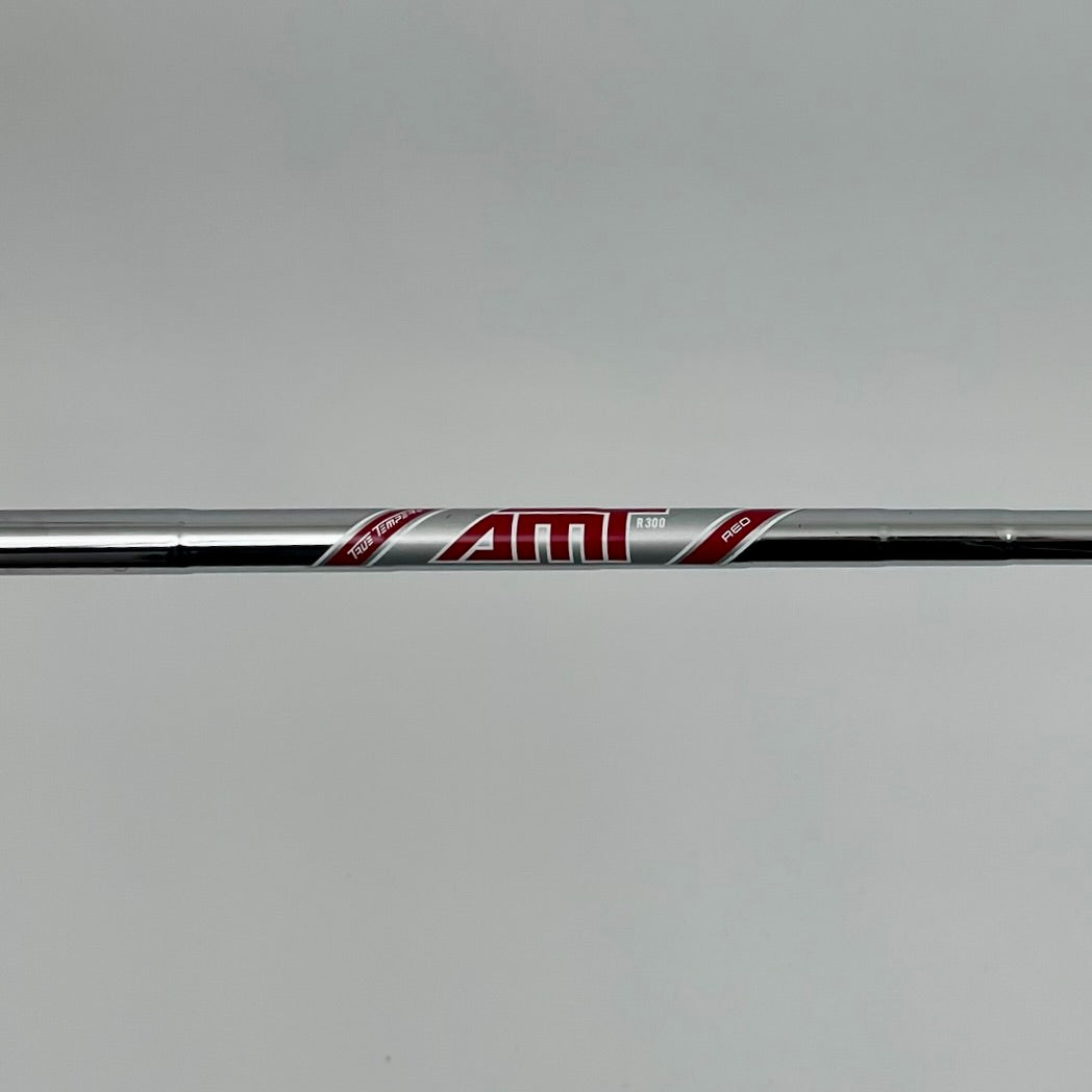 Titleist T200 J5 / Regular / TT AMT R300 Red