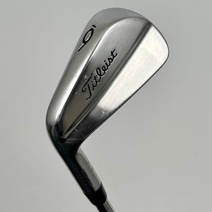 Titleist 620 MB 5-P / Regular / TT AMT Tour White R300