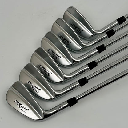 Titleist 620 MB 5-P / Regular / TT AMT Tour White R300