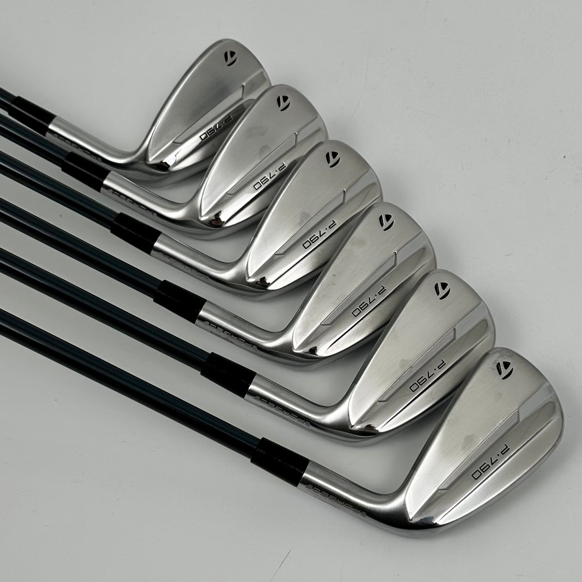 TaylorMade P790 2025 5-P / Stiff / UST Mamiya HDC Recoil Dart 80 S