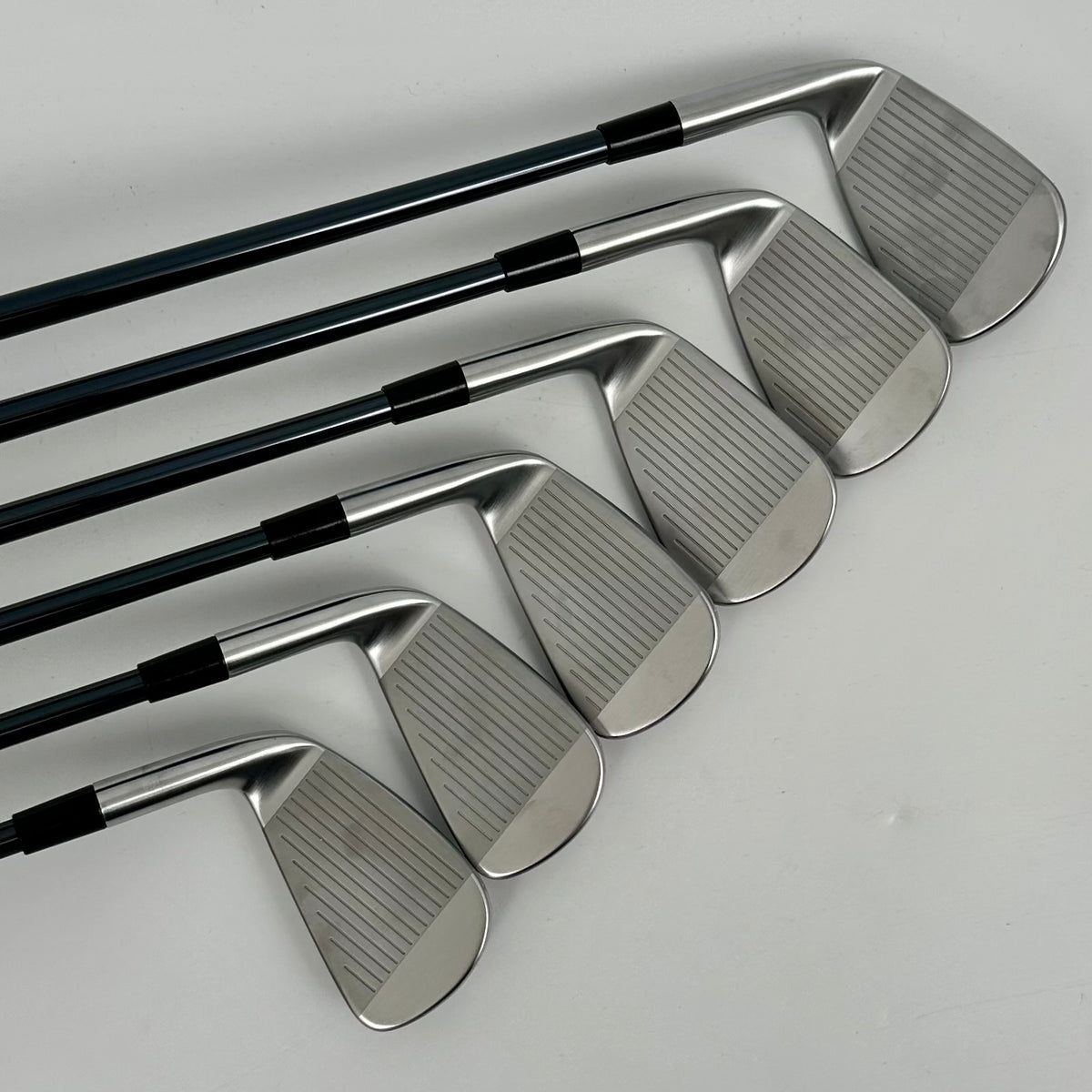TaylorMade P790 2025 5-P / Stiff / UST Mamiya HDC Recoil Dart 80 S