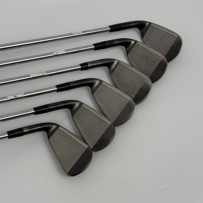 TaylorMade M2 Tour 5-P / Regular / KBS Tour 105 R