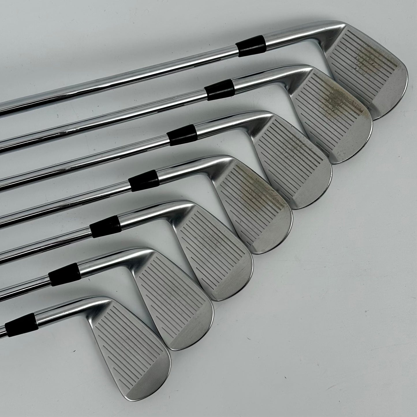 Titleist T100 4-P / X-Stiff / KBS $-Taper 130