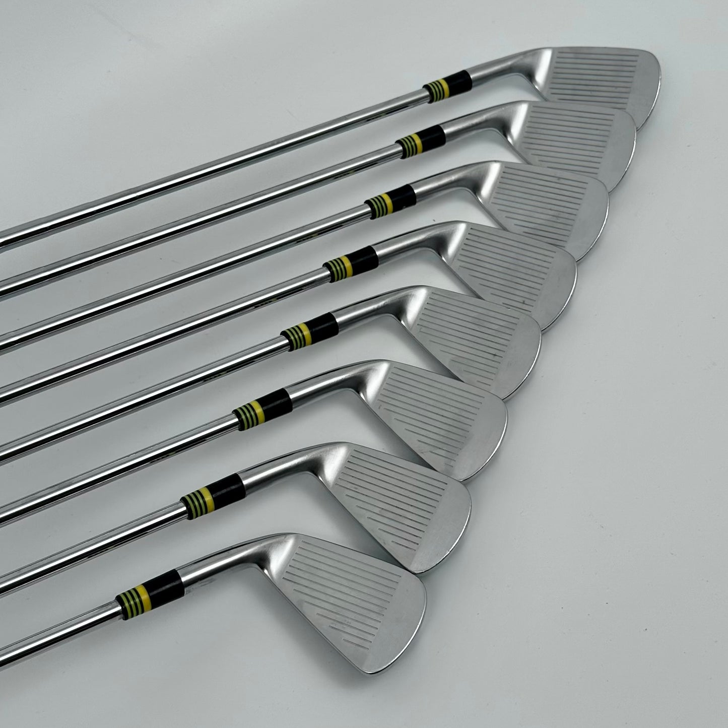 Miura CB-301 4-GW / Regular / TT Elevate MPH 95 R