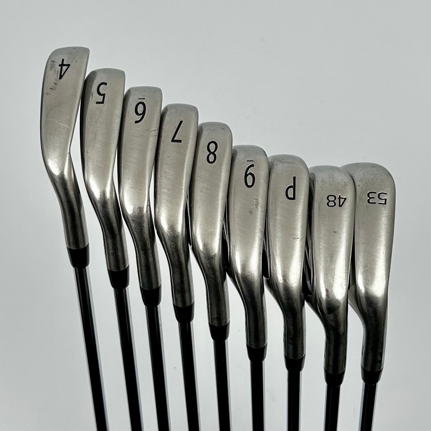 Titleist AP1 718 4-SW / Regular / TT AMT Black R300