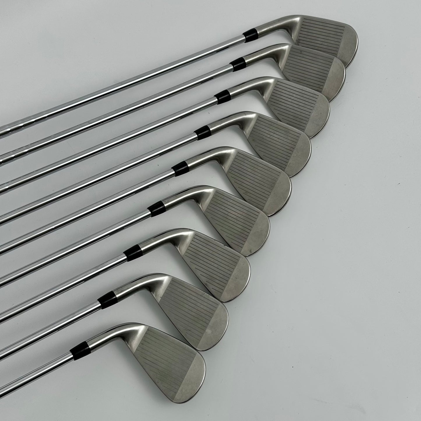 Titleist AP1 718 4-SW / Regular / TT AMT Black R300