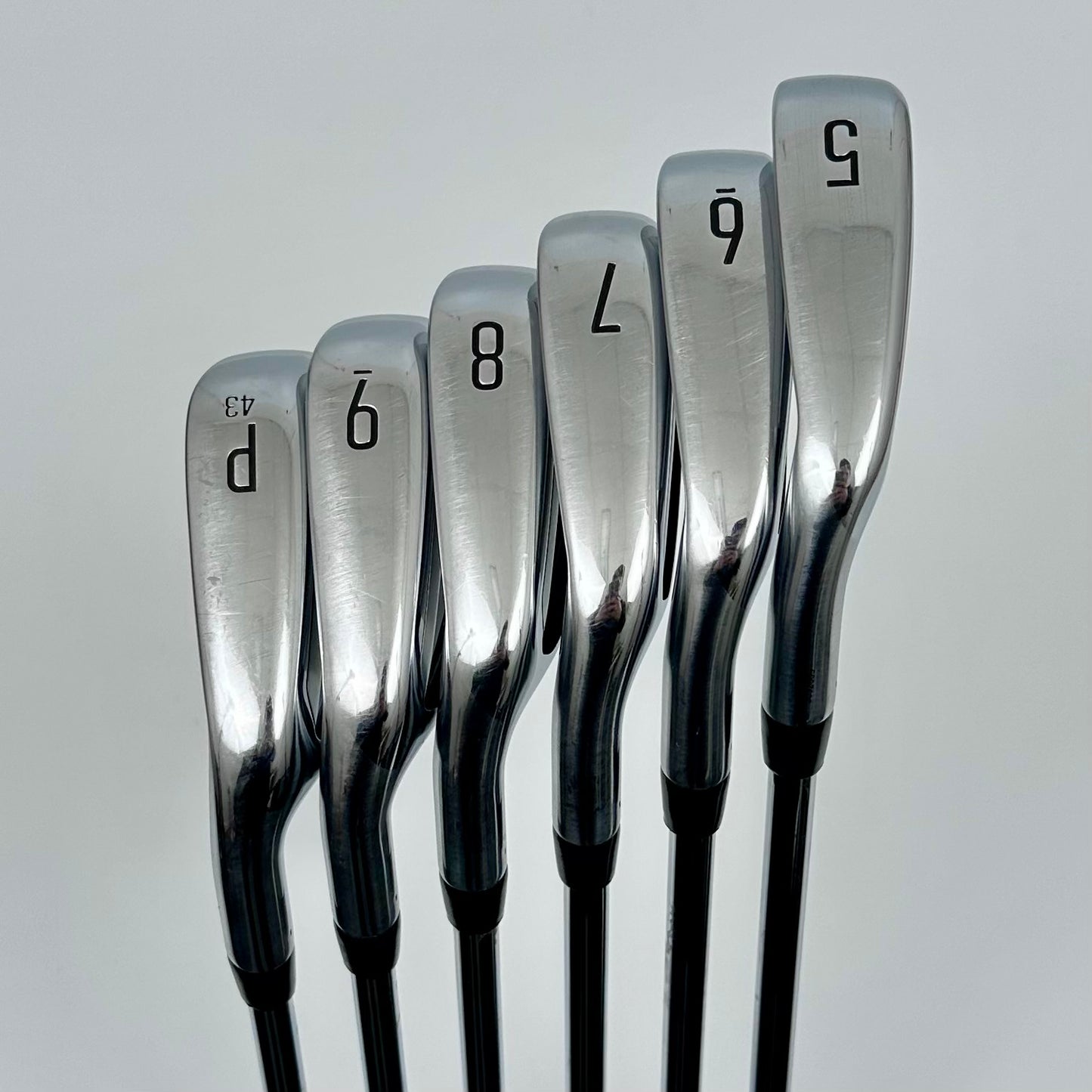 Titleist T300 5-PW / Regular / TT AMT Red R300