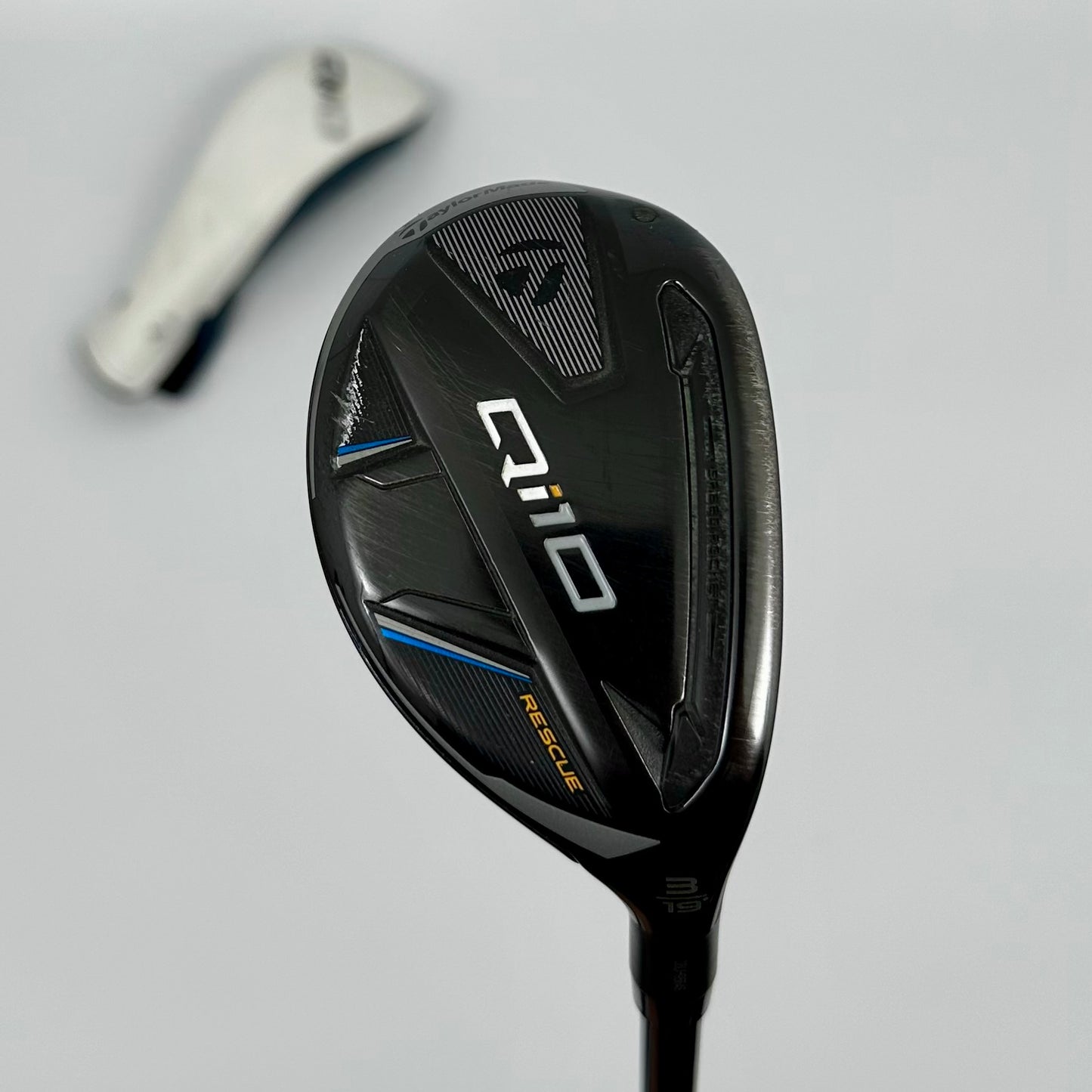 TaylorMade Qi10 Rescue Hybrid 3 19° / Stiff / Fujikura Ventus TR Blue HB 7-S