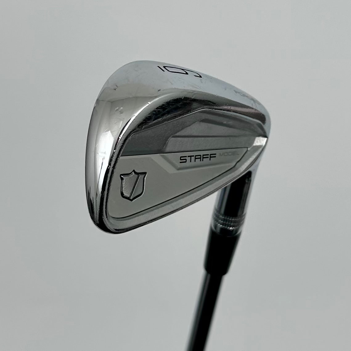 Wilson Staff Model CB 5-P / Regular / TT Dynamic Gold Mid 115 R300