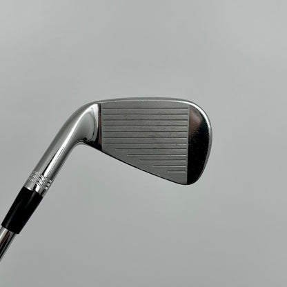 Wilson Staff Model CB 5-P / Regular / TT Dynamic Gold Mid 115 R300