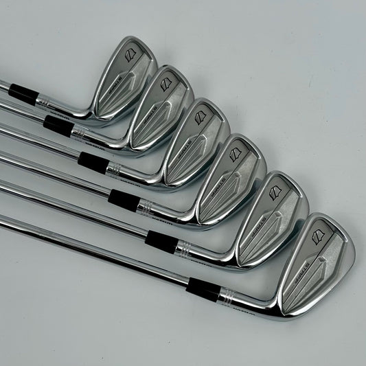 Wilson Staff Model CB 5-P / Regular / TT Dynamic Gold Mid 115 R300