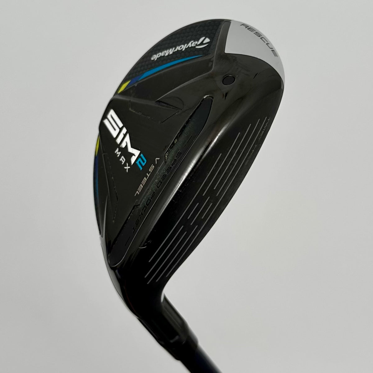 TaylorMade SIM2 Max Hybrid 4 22° / Stiff / Fujikura Ventus Blue 7-S
