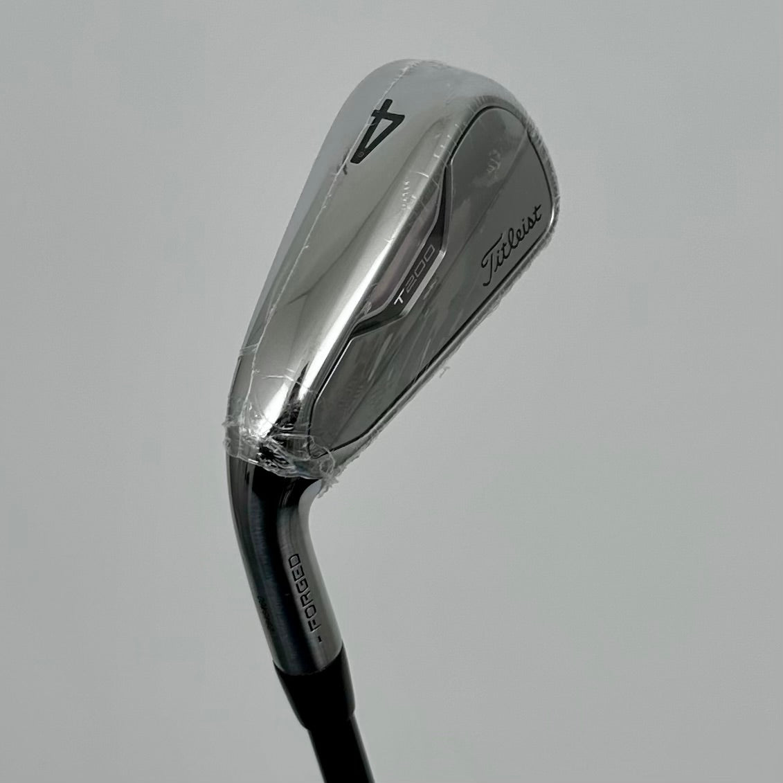 Titleist T200 Utility 4 22° / Regular / Hzrdus RDX Smoke 5.5 80g HY