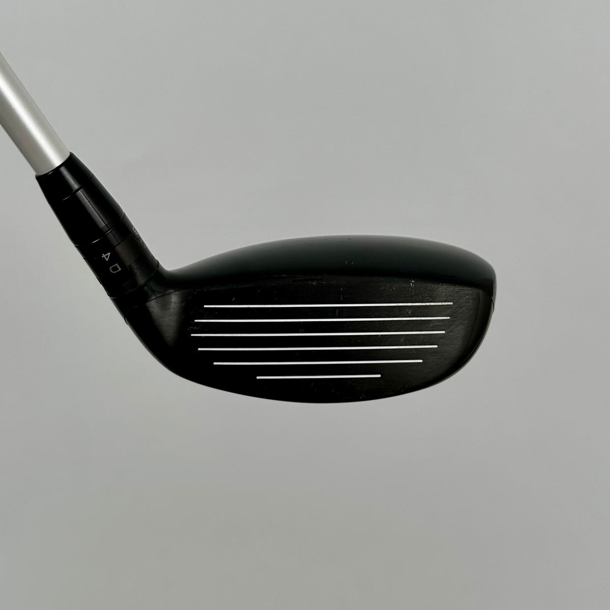 Titleist 915H Hybrid 3 21° / X-Stiff / Aldila Rogue 95MSI 85H X