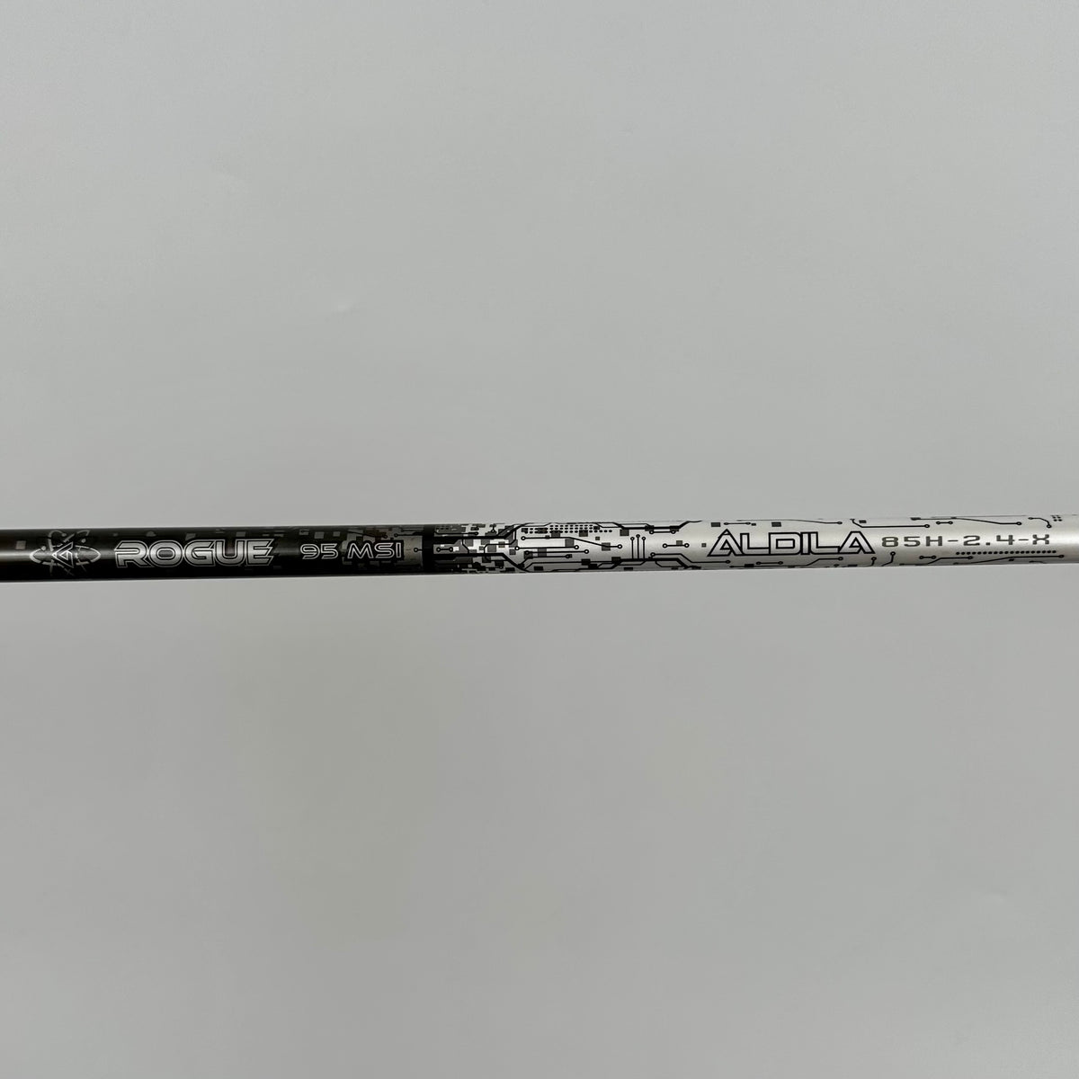 Titleist 915H Hybrid 3 21° / X-Stiff / Aldila Rogue 95MSI 85H X