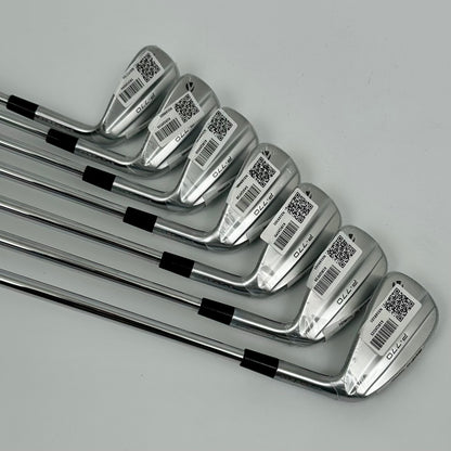 TaylorMade P770 5-AW / Stiff / Nippon N.S.PRO Modus 3 Tour 120 S