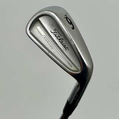 Titleist 714 CB Forged 4-P / Stiff / KBS Tour S