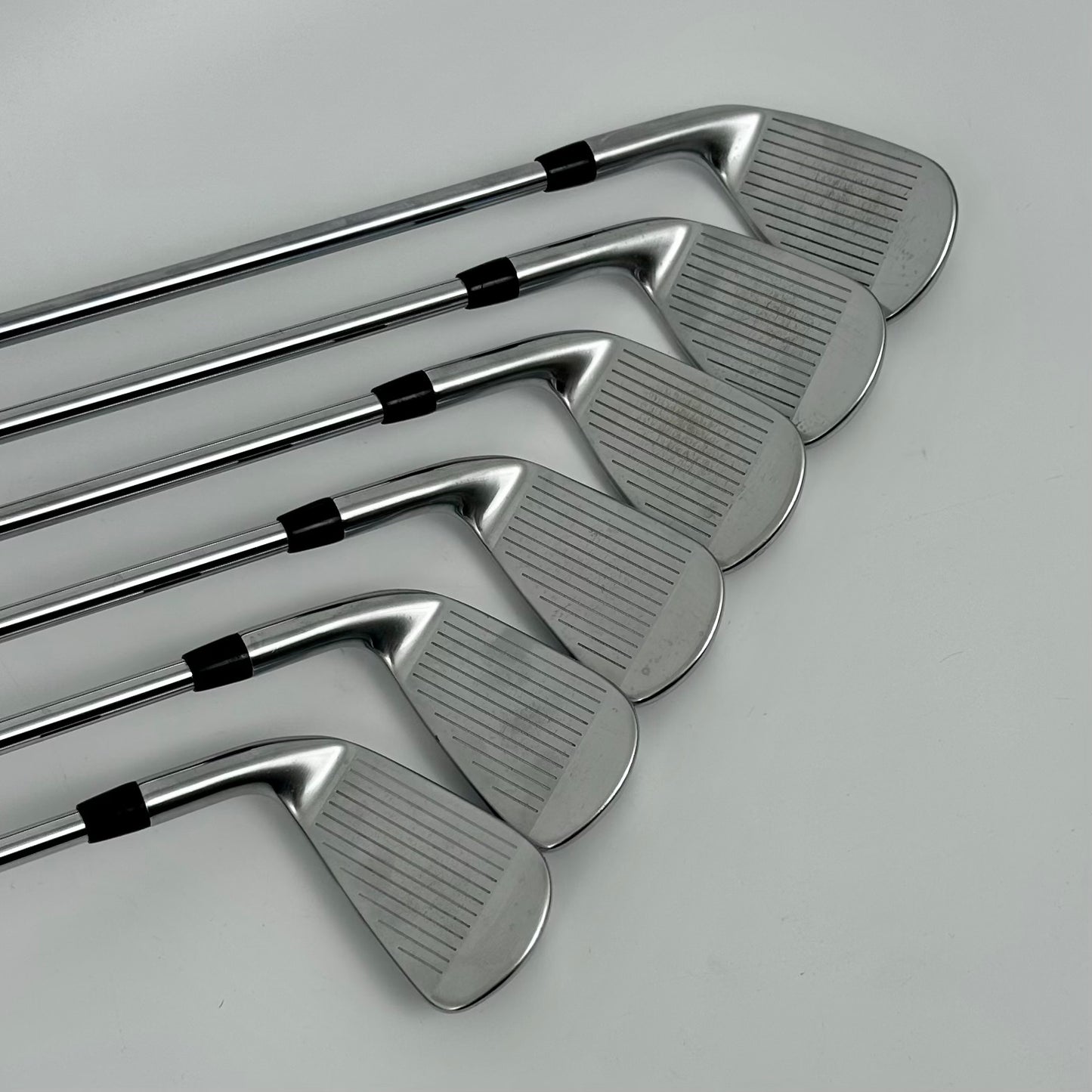 Titleist AP3 718 5-P / Stiff / TT AMT Red S300