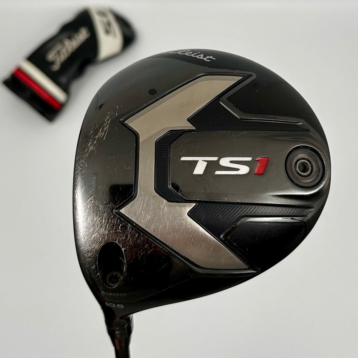 Titleist TS1 Driver 10,5° / Regular / UST Mamiya Oneswing Shaft Tech M3