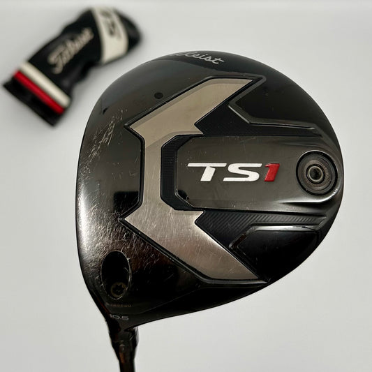 Titleist TS1 Driver 10,5° / Regular / UST Mamiya Oneswing Shaft Tech M3