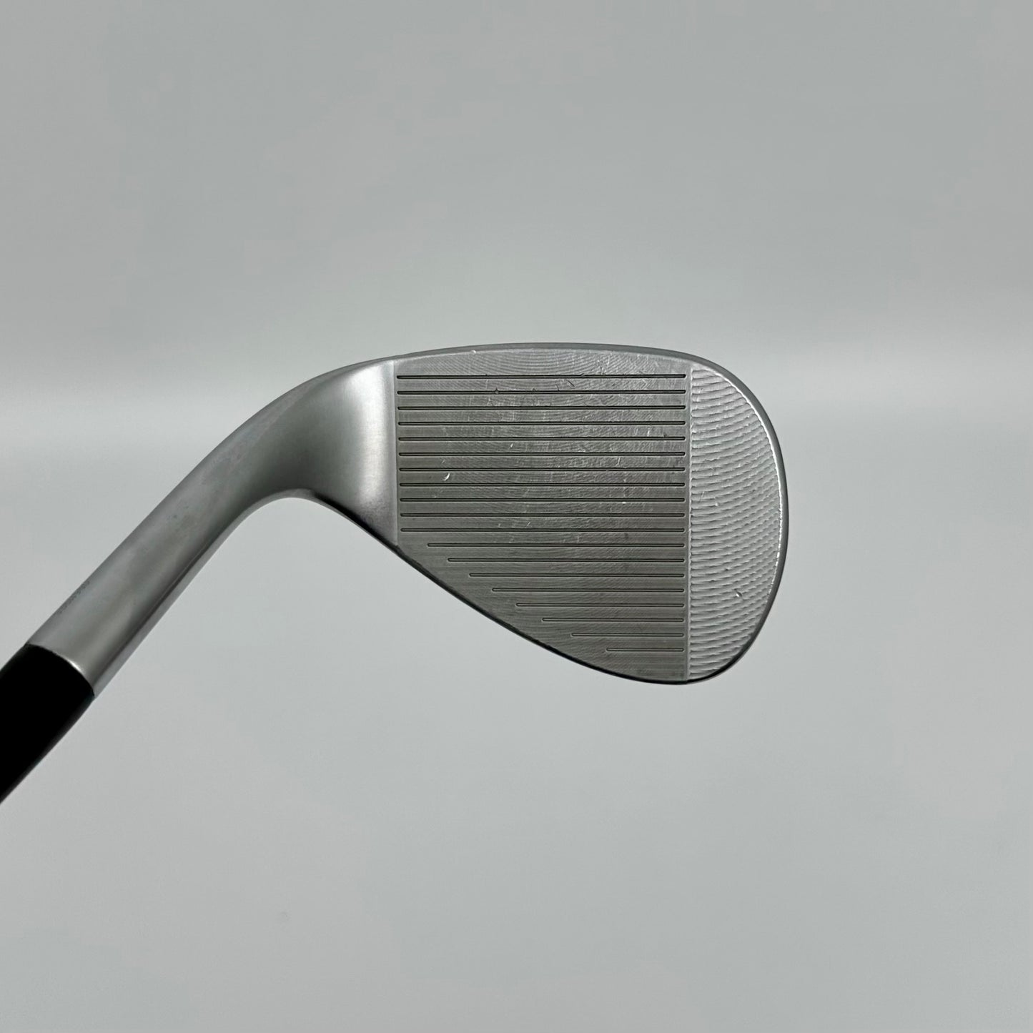 Cleveland CBX4 Zipcore 58° / Wedge-flex / UST Mamiya Recoil Dart 80 Wedge