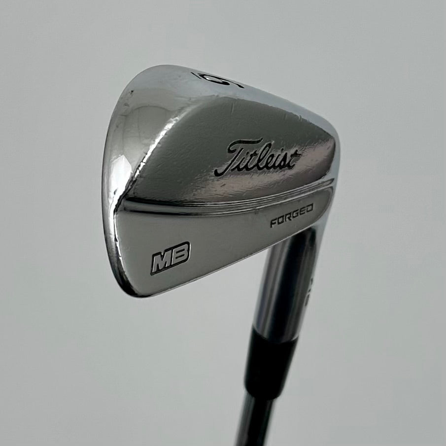 Titleist 716 MB 5-9 / Stiff / KBS Tour S