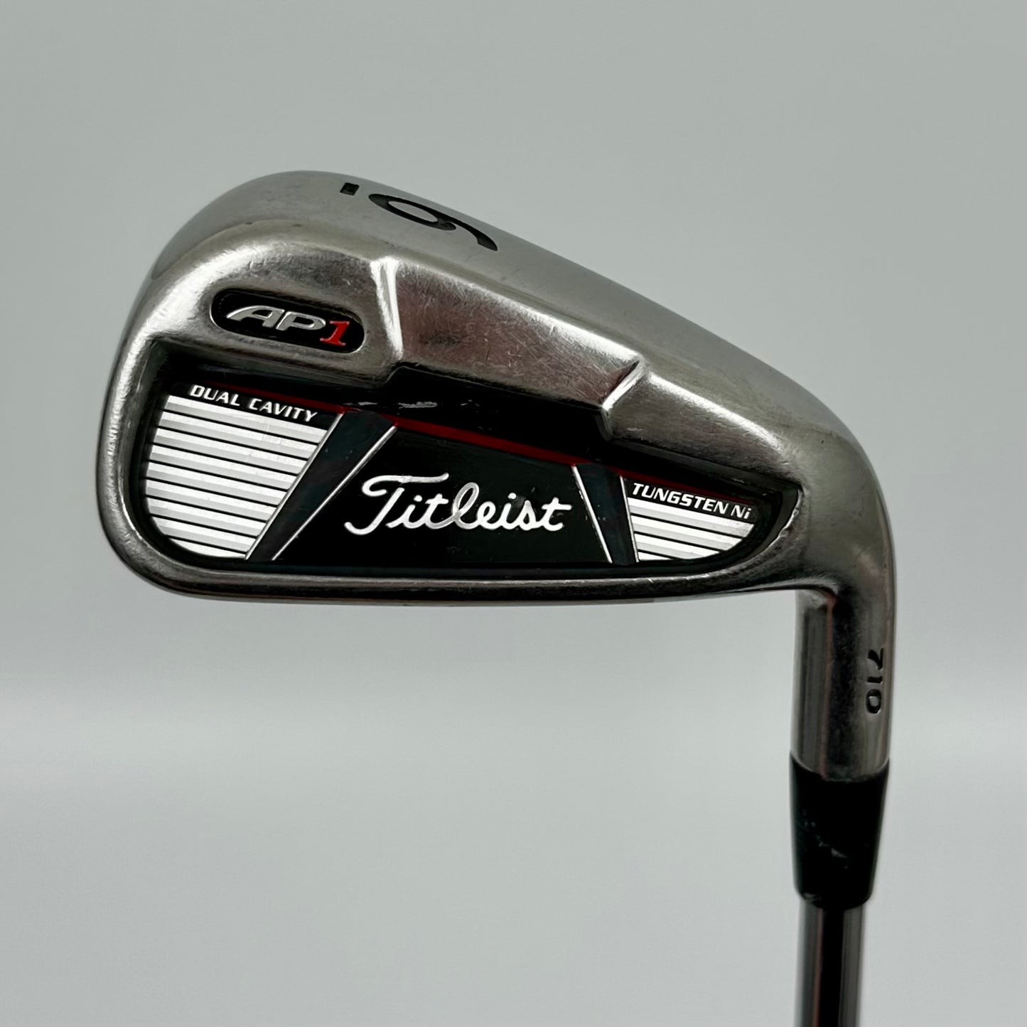 Titleist AP1 710 4-P / Stiff / True Temper Dynamic Gold S300