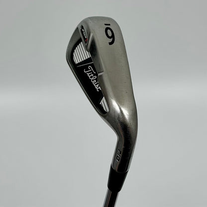 Titleist AP1 710 4-P / Stiff / True Temper Dynamic Gold S300