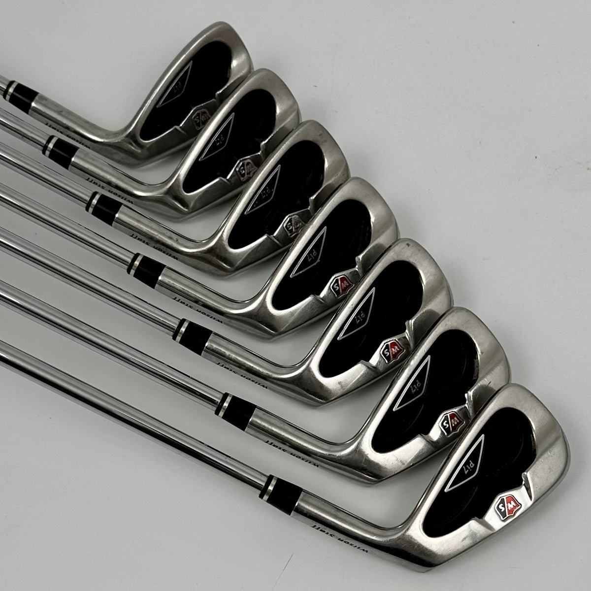 Wilson Staff Pi7 4-P / Regular / TT Dynamic Gold R300