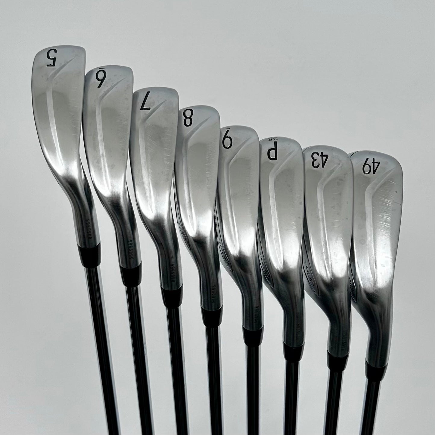Titleist T400 5-PW+43°+49° / Stiff / TT AMT Red S300