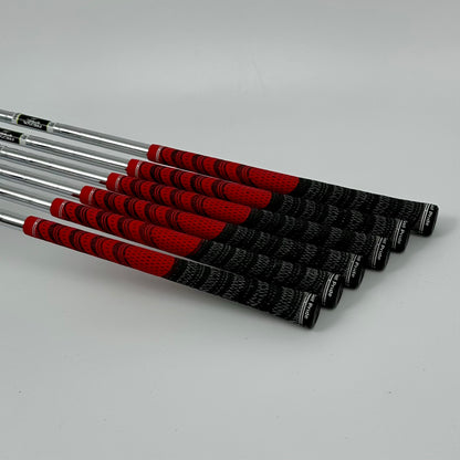 TaylorMade M2 5-P / Stiff / Reax Steel 88 S