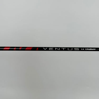 TaylorMade Stealth Driver 10,5° / Regular / Fujikura Ventus Red 5-R