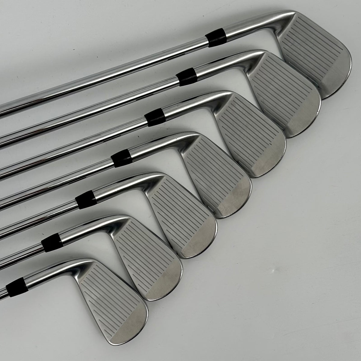 Titleist 620 MB 4-P / Stiff / Project X Rifle 6.0