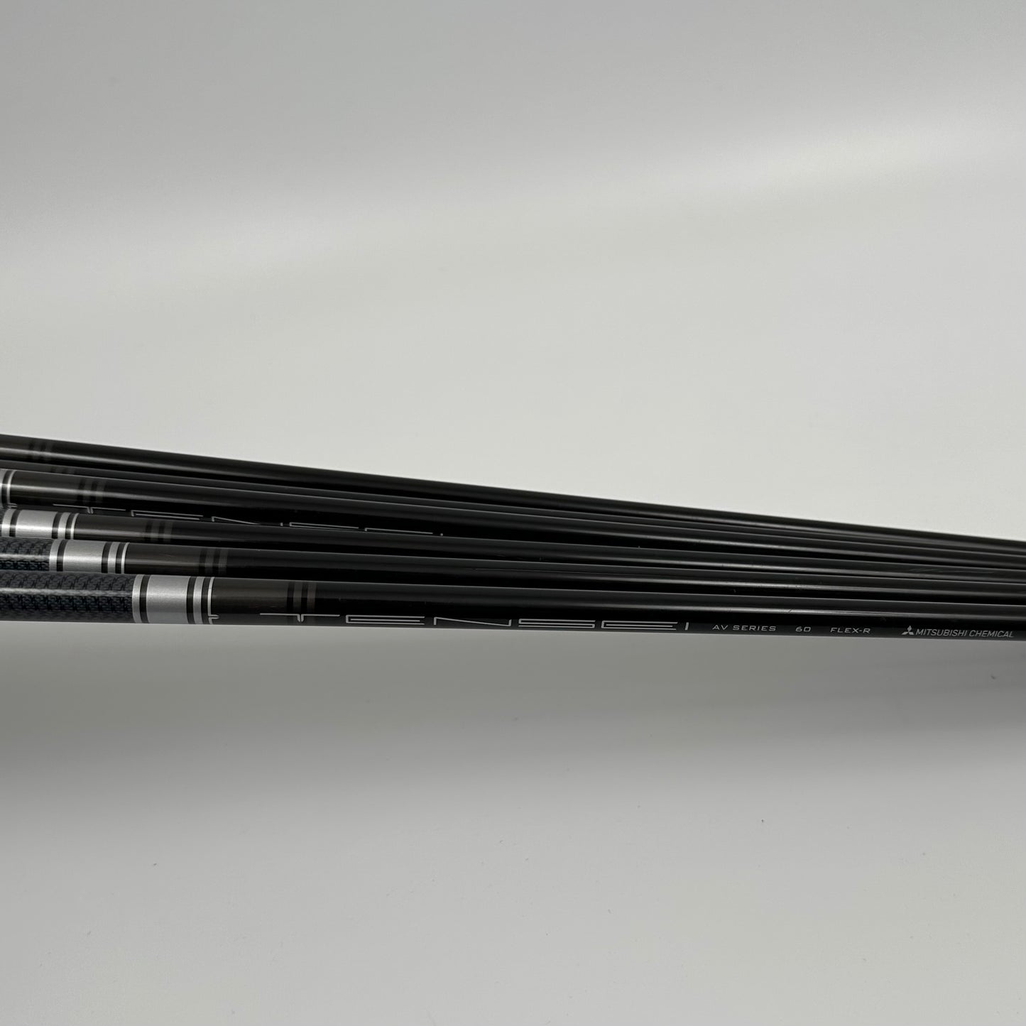 Wilson Staff D9 5-P / Regular / Tensei AV White 60 R