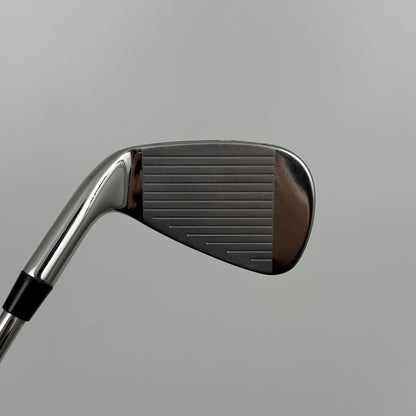 Wilson Staff D9 Forged 5-GW / Regular / TT Dynamic Gold 90 R300