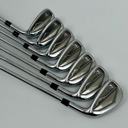 Wilson Staff D9 Forged 5-GW / Regular / TT Dynamic Gold 90 R300