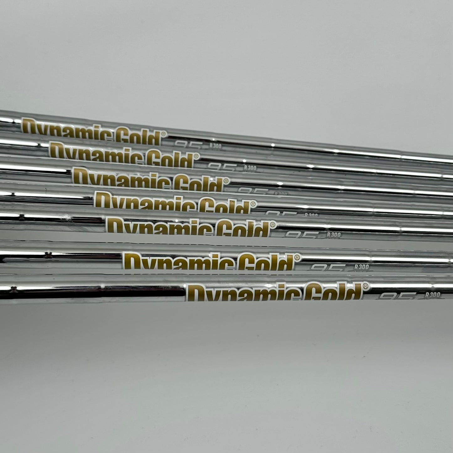 Wilson Staff D9 Forged 5-GW / Regular / TT Dynamic Gold 90 R300