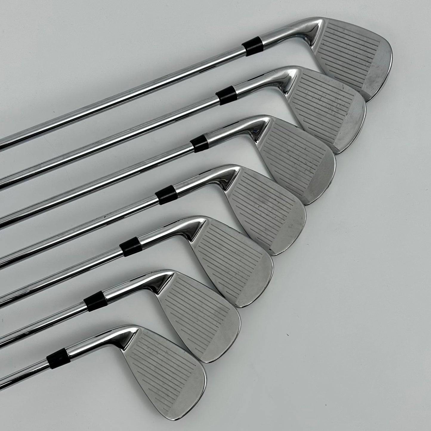 Wilson Staff D9 Forged 5-GW / Regular / TT Dynamic Gold 90 R300