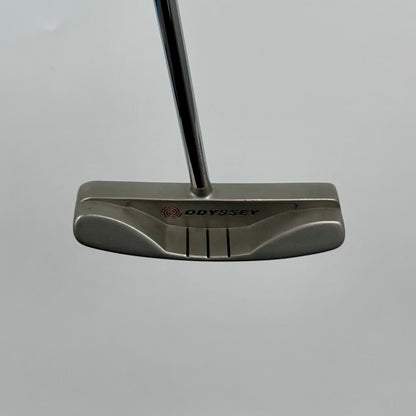Odyssey White Hot Long Broom Stick / 48"