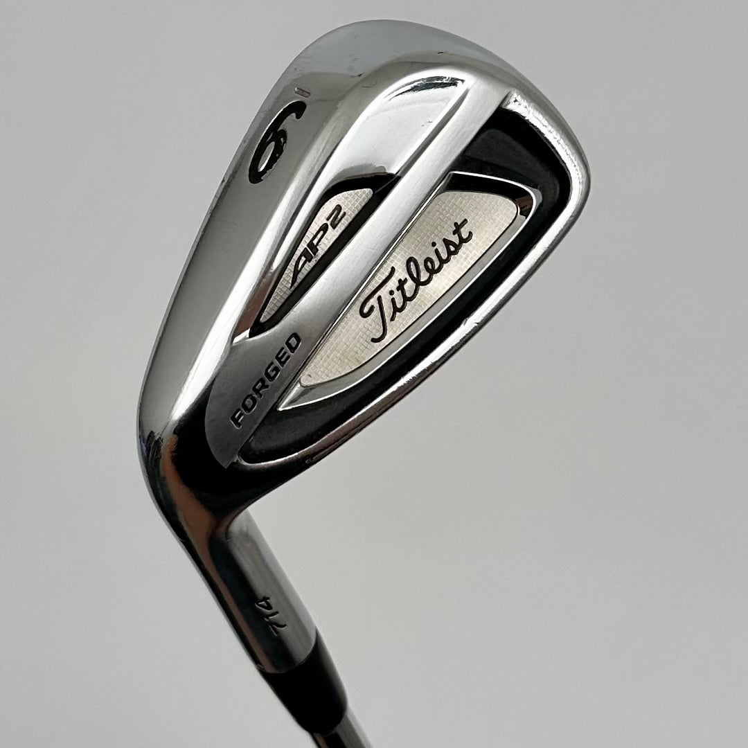 Titleist AP2 714 J9 / Regular / KBS Tour R