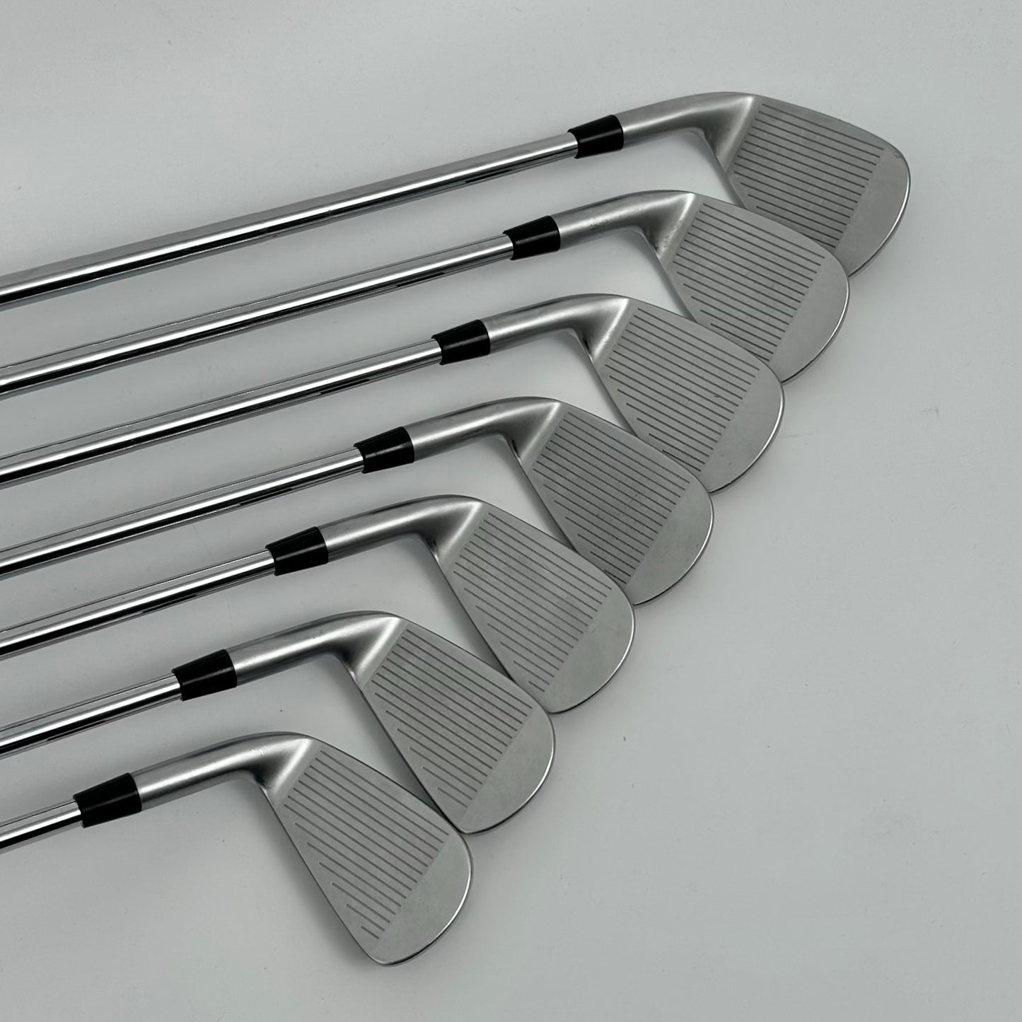 Bettinardi Forged CB/MB 24 4-P / Stiff / KBS Tour 120 S