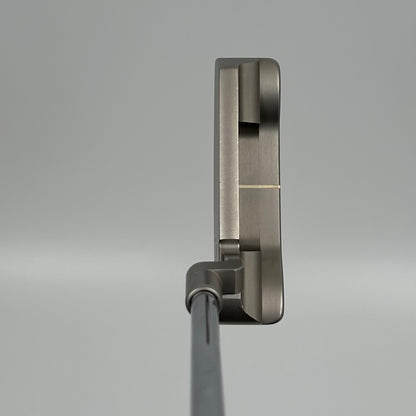 Scotty Cameron Studio Stainless / 35"