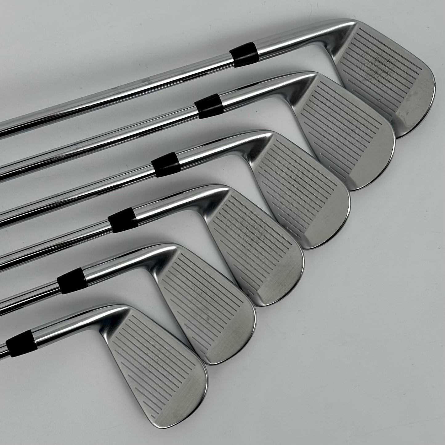 Titleist T100 5-P / Regular / TT AMT Tour White R300