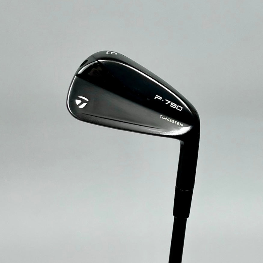 TaylorMade P790 Limited Black 4-P