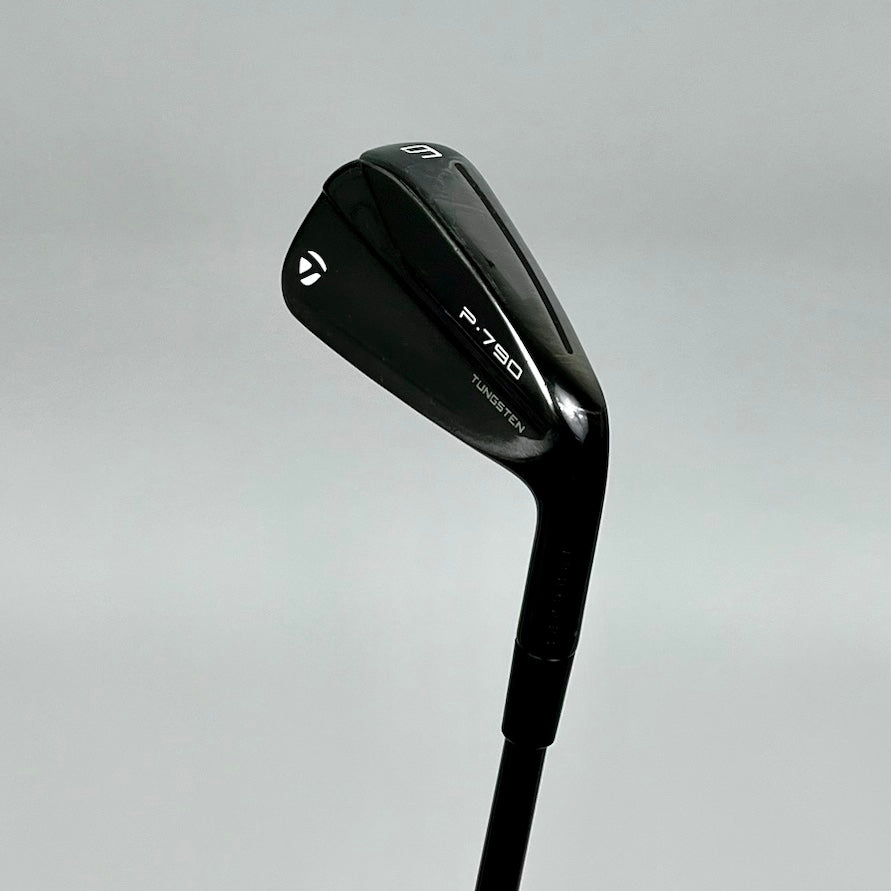 TaylorMade P790 Limited Black 4-P