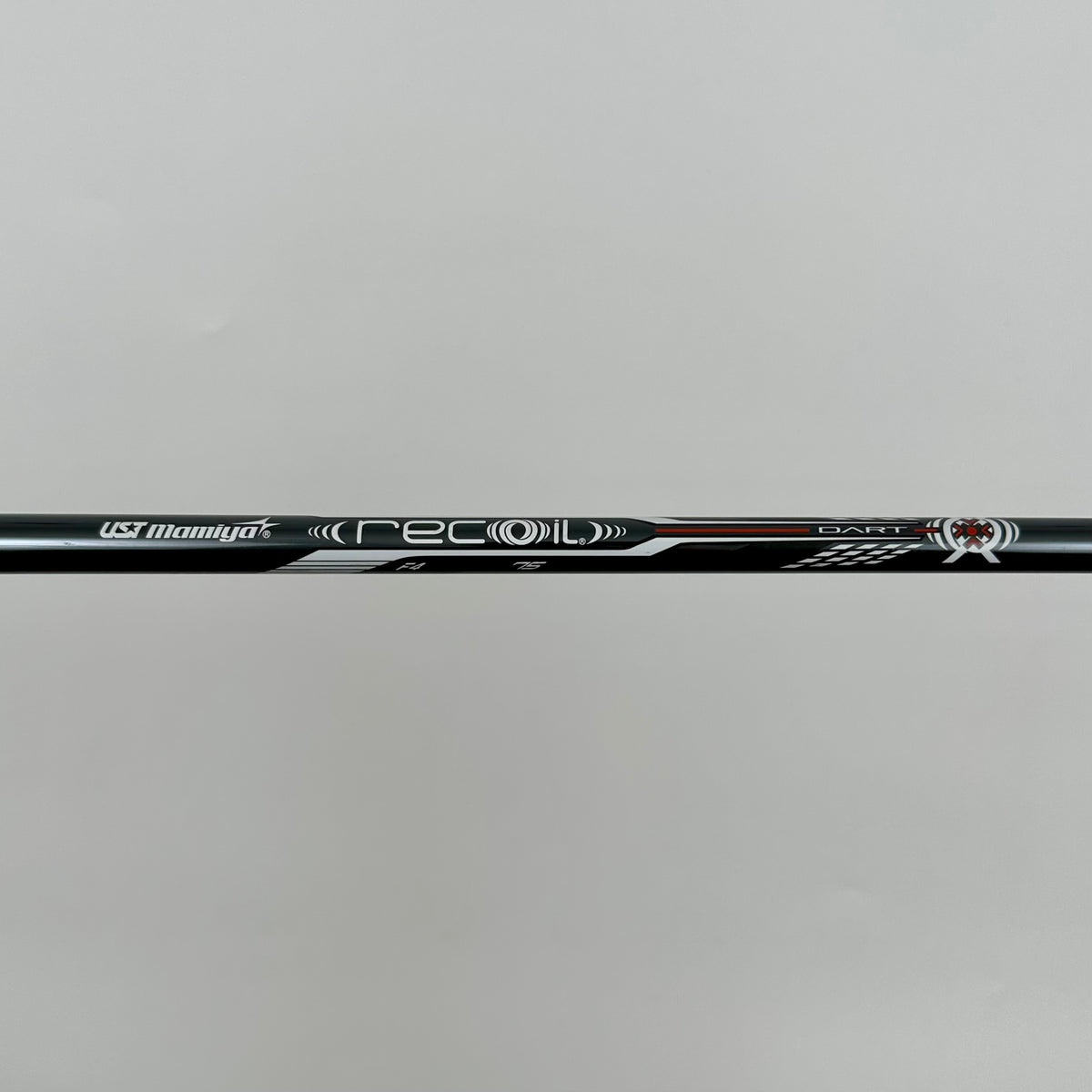 Titleist T300 J4 / Stiff / UST Mamiya Recoil Dart F4 75