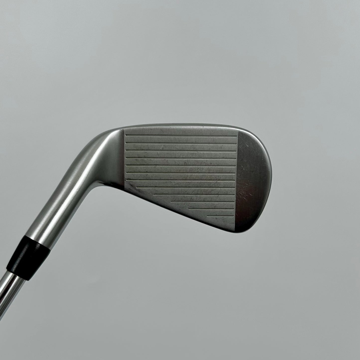 Titleist T100s 6-P / Stiff / TT AMT Black S300