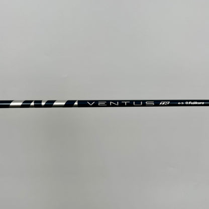 Wilson Staff Dynapwr Carbon FW7 21° / Stiff / Fujikura Ventus TR Blue 6-S