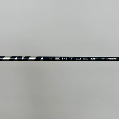 Wilson Staff Dynapwr Max FW3 15° / Stiff / Fujikura Ventus TR Blue 6-S